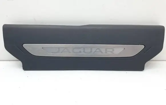 Jaguar F-Pace Front sill (body part)