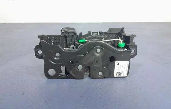 BMW X4 F26 Tailgate/trunk/boot lock/catch/latch 7357112