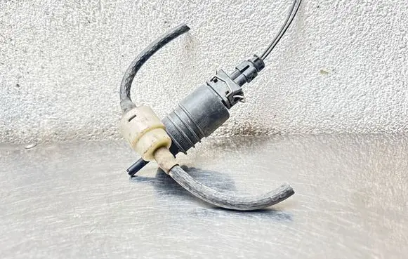 Opel Vectra C Windscreen/windshield washer pump PA6GBGF30