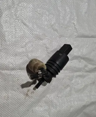 BMW 3 E36 Windscreen/windshield washer pump
