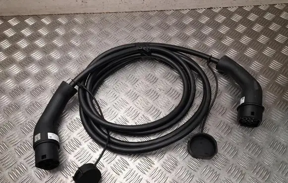 Renault Megane E-Tech Electric car charging cable 35552903