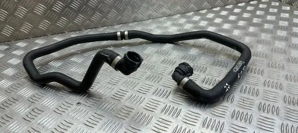 Mercedes-Benz C W205 Engine coolant pipe/hose A2055018984