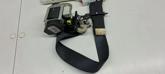 Nissan Juke I F15 Front seatbelt 080X090RH