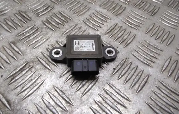 Nissan Leaf I (ZE0) ESP acceleration yaw rate sensor 47930JG200