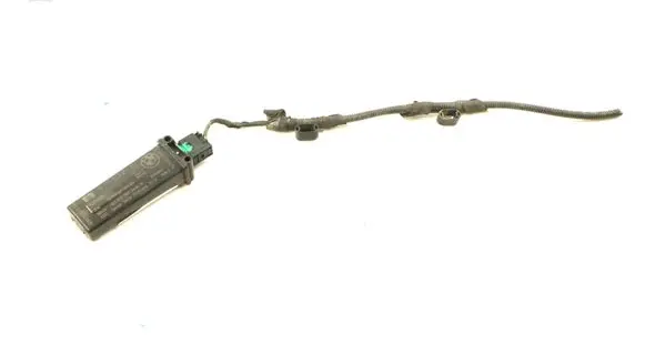 BMW 5 E60 E61 Tire pressure sensor 6771043 36236771043 053320100902