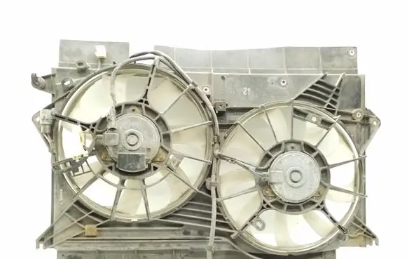 Toyota Avensis T270 Fan set 