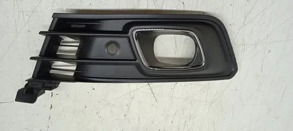 Renault Captur Front bumper lower grill 261A35462R