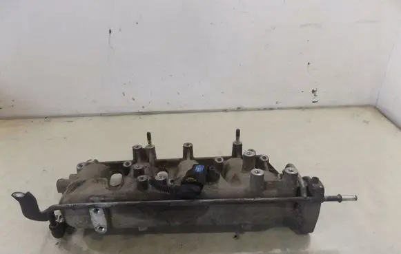 Opel Astra H Intake manifold