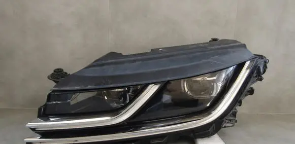 Headlight/headlamp