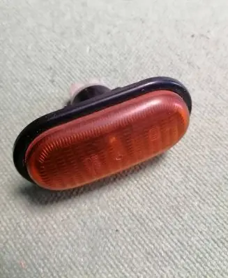 Renault Master II Front fender indicator light 7700047333
