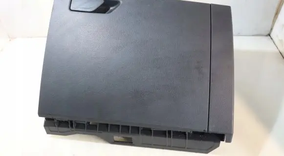 Skoda Scala Glove box