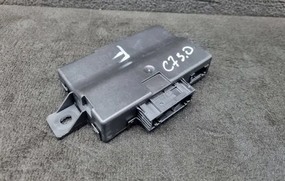 Audi A6 C7 Gateway control module 4G0907468F 4G0907468