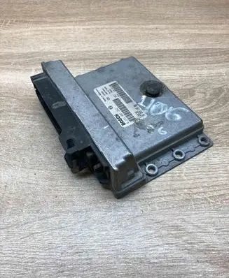 Peugeot 406 Engine control unit/module ECU 9624519580 0281001262