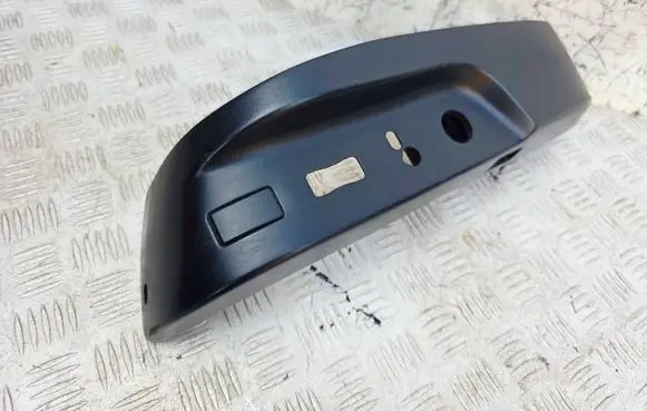 BMW 5 E39 Seat trim 8207246