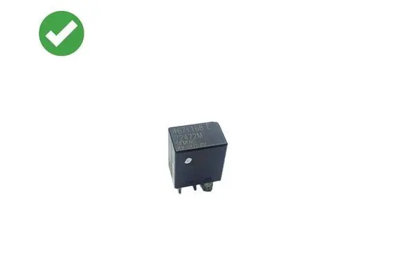 Mercedes-Benz CLS C219 Other relay 4671168E 4671168 7272M