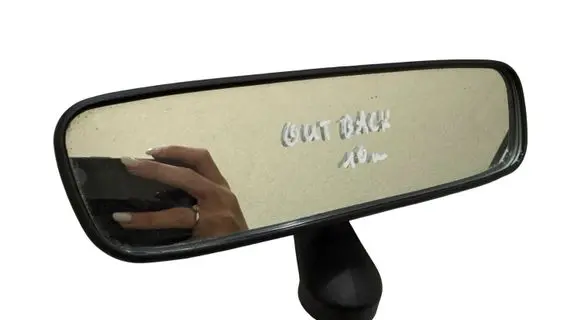 Subaru Outback Rear view mirror (interior) E13010836