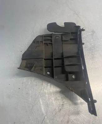 Volvo S70 V70 V70 XC Front bumper mounting bracket BP3EA