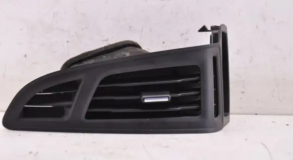 Ford Focus Dashboard air vent grill cover trim BM51018B09