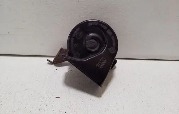 Iveco Daily 5th gen Horn signal 0523E10 E30055306 AM80S