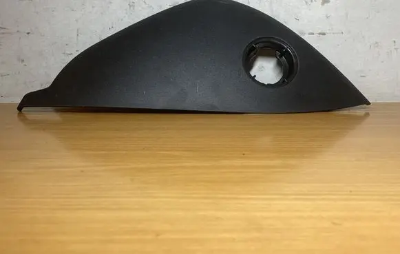 Volvo XC60 Dashboard glove box trim 31363696 C1208