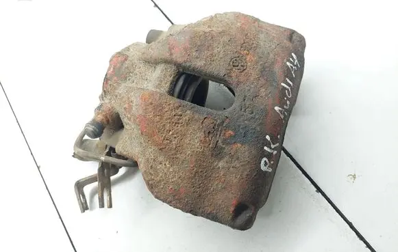 Audi A4 S4 B6 8E 8H Front brake caliper 