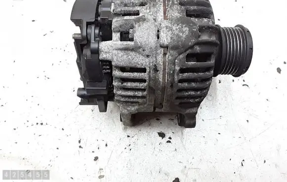 Audi A3 S3 8L Generator/alternator 038903023L