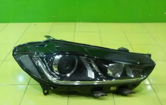 Jaguar XE Headlight/headlamp GX7313W029DE