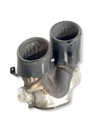 Mercedes-Benz GLA H247 Muffler trim A0004901500