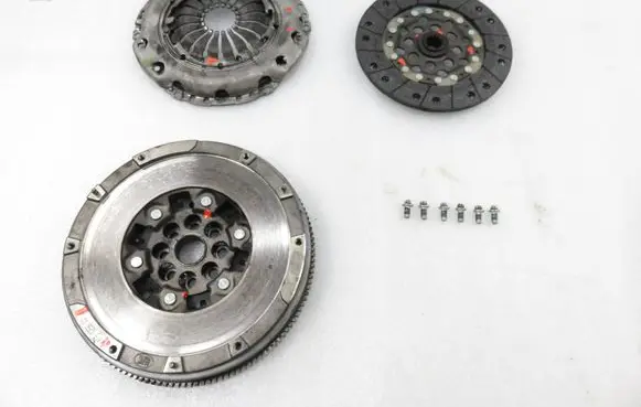 Opel Meriva A Dual mass flywheel 323058610 415025610 123045010