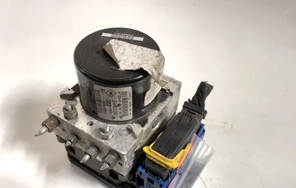 Renault Megane III ABS Pump 476601563R
