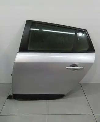 Renault Megane III Front door 