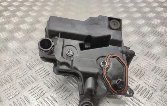 Ford C-MAX II Oil breather separator 9671271480
