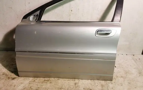Volvo S80 Front door