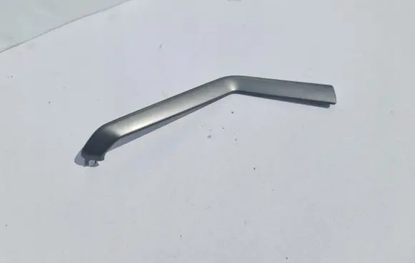 Volkswagen Polo VI Dashboard glove box trim 