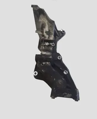 Volvo V60 Generator/alternator bracket 31367268