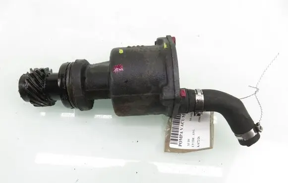 Audi A6 S6 C5 4B Vacuum pump 028207A