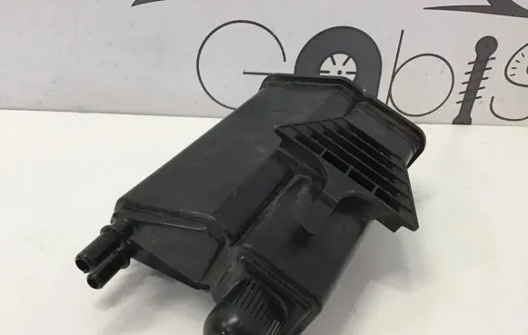 Active carbon filter fuel vapour canister