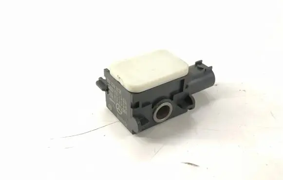Mercedes-Benz R W251 Airbag deployment crash/impact sensor 0038202826 A0038202826