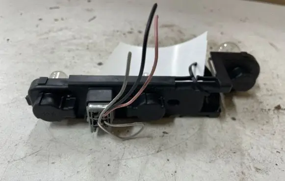 Volvo S80 Tail light bulb cover holder 149978