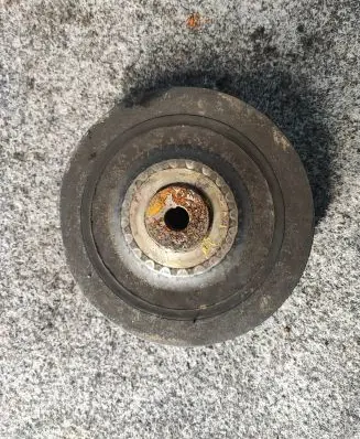 Renault Scenic I Crankshaft pulley 7700115309