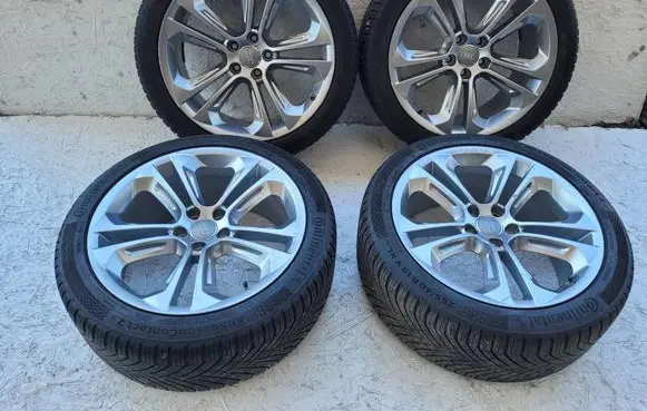 Audi Q3 8U R19 alloy rim 8U0601025AD