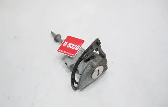 Volkswagen PASSAT B7 Front door lock (next to the handle) 3C0837167B ZP54168B