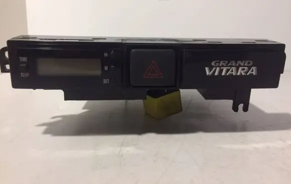 Suzuki Grand Vitara I Hazard light switch 36780 3678050J01