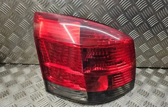 Opel Signum Rear/tail lights 13191349