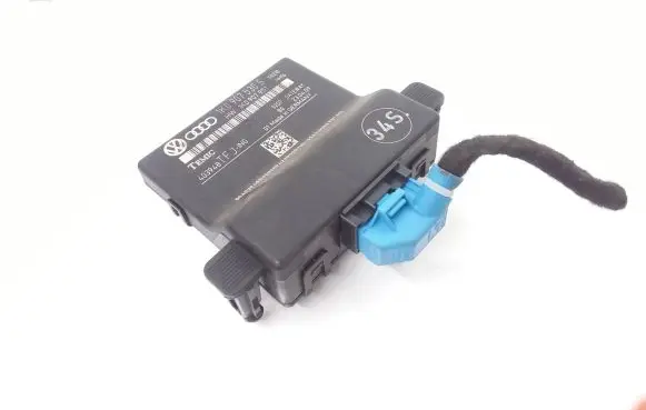 Skoda Octavia Mk2 (1Z) Gateway control module 1K0907530S 1K0907951