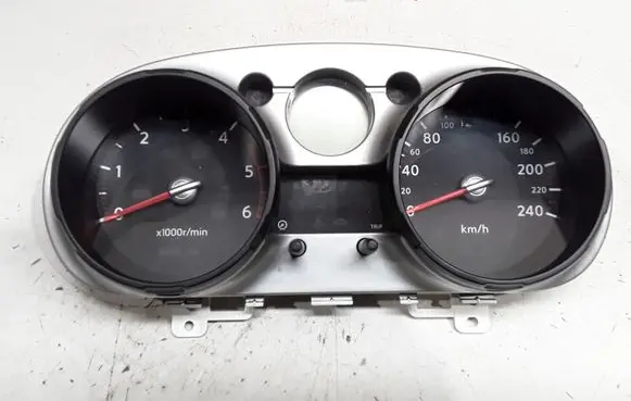 Nissan Qashqai Speedometer (instrument cluster) JD09B17