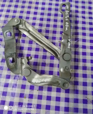 Volkswagen New Beetle Engine bonnet/hood hinges