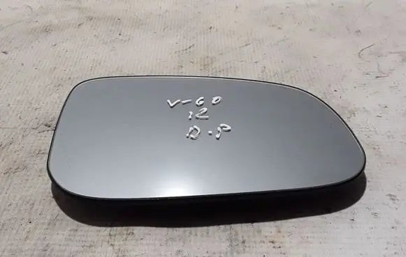 Volvo V60 Wing mirror glass 3001846