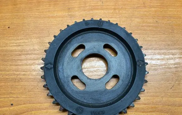 BMW 5 E39 Camshaft pulley/ VANOS 1722841