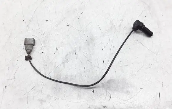 Skoda Octavia Mk1 (1U) Crankshaft position sensor 038907319F